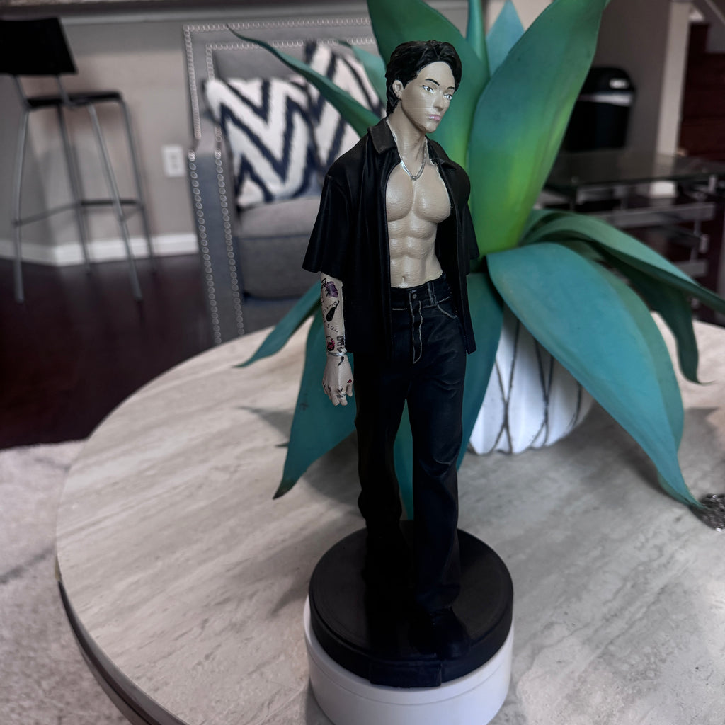 Kpop 🍪 statue 3D printed hand painted “12.2 inches